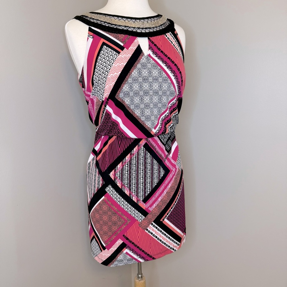 SANDRA DARREN - Geometric - Shift Dress - Size 6